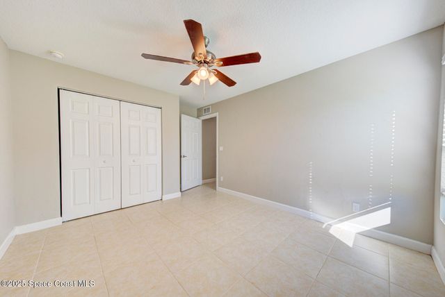 318 Silver Frost Street SE, Palm Bay, FL 32909