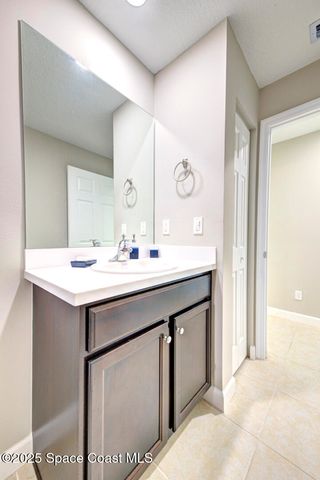 318 Silver Frost Street SE, Palm Bay, FL 32909