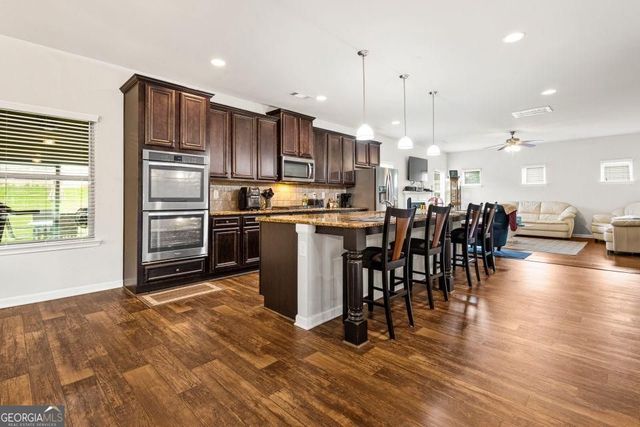 425 Sawgrass View, Fairburn, GA 30213