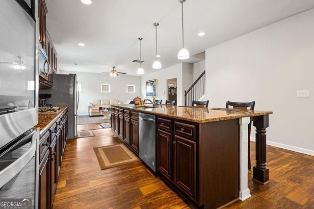425 Sawgrass View, Fairburn, GA 30213