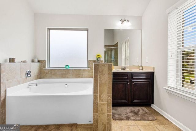 425 Sawgrass View, Fairburn, GA 30213