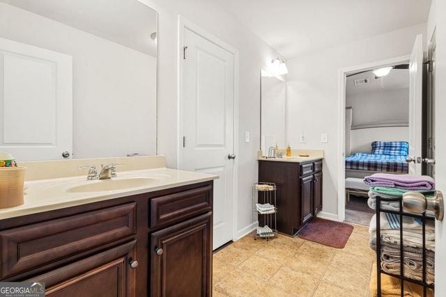 425 Sawgrass View, Fairburn, GA 30213