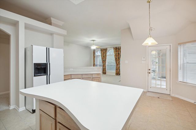 2605 De Four Trace, Seabrook, TX 77586