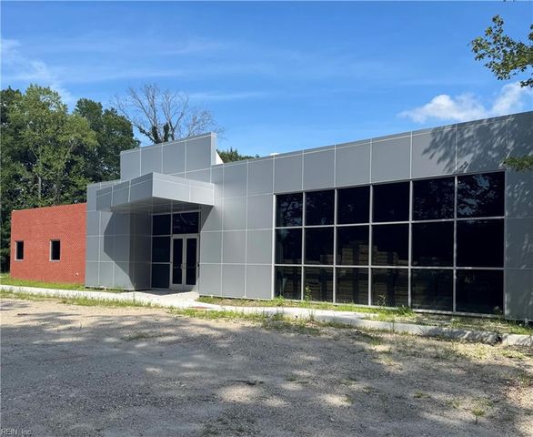 4420 Expressway DR, Virginia Beach, VA 23452
