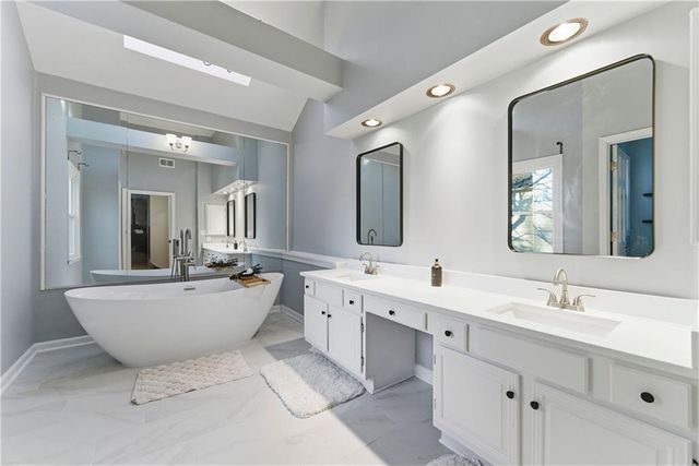 4806 Lismoor SW Trace, Mableton, GA 30126