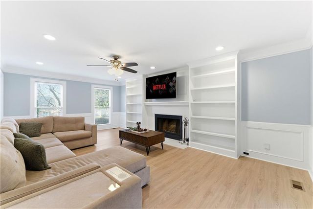 4806 Lismoor SW Trace, Mableton, GA 30126