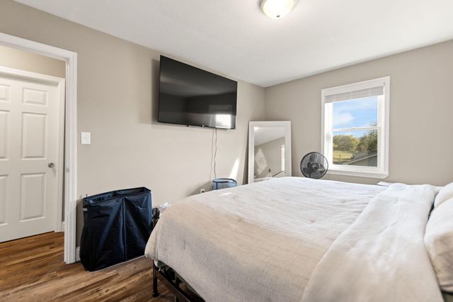 104 Hicks Lane, London, KY 40744