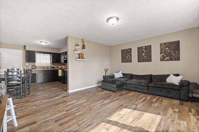 104 Hicks Lane, London, KY 40744