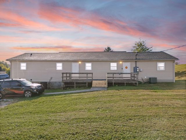 104 Hicks Lane, London, KY 40744