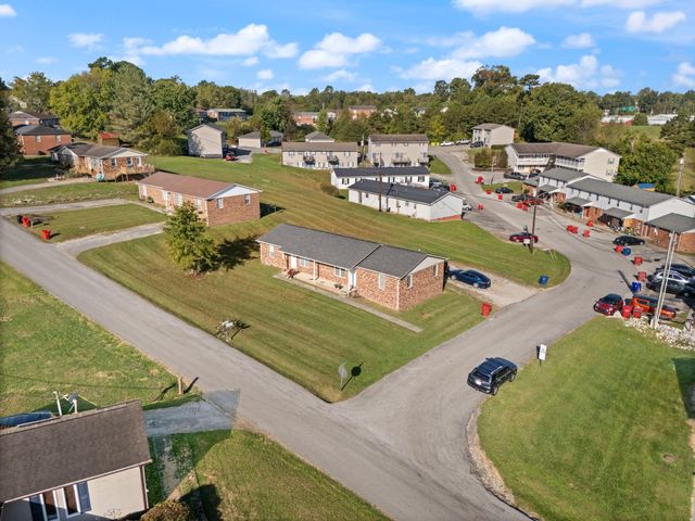 104 Hicks Lane, London, KY 40744