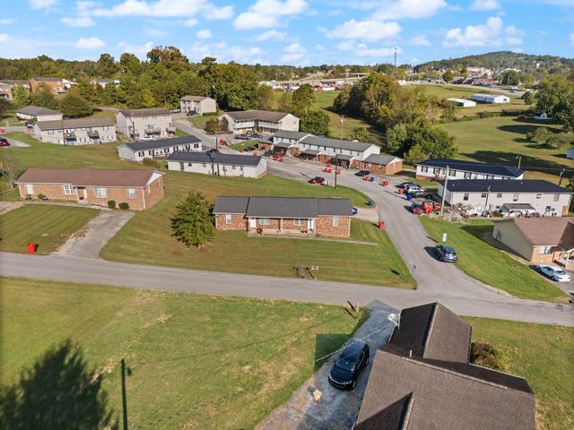 104 Hicks Lane, London, KY 40744