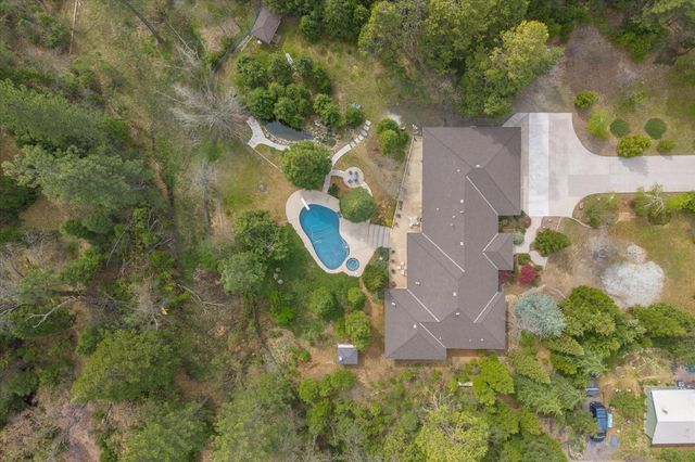 2705 Pine Drive, Arnold, CA 95223