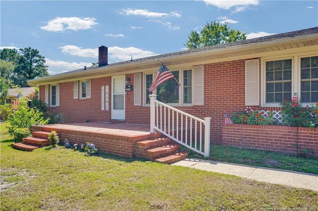 1828 & 1826 Stockton Drive, Fayetteville, NC 28304