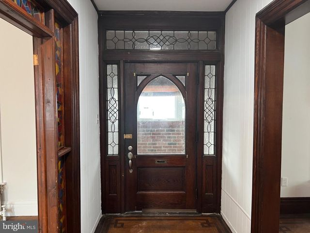 405 N FRONT ST, Minersville, PA 17954