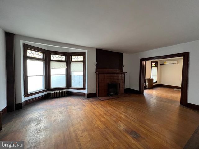 405 N FRONT ST, Minersville, PA 17954