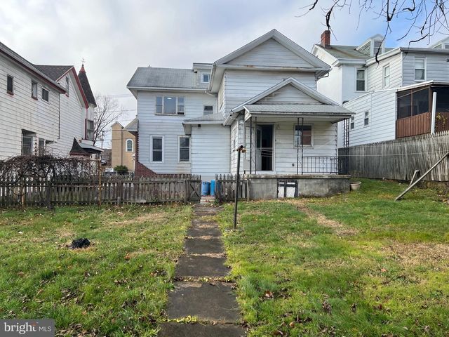 405 N FRONT ST, Minersville, PA 17954