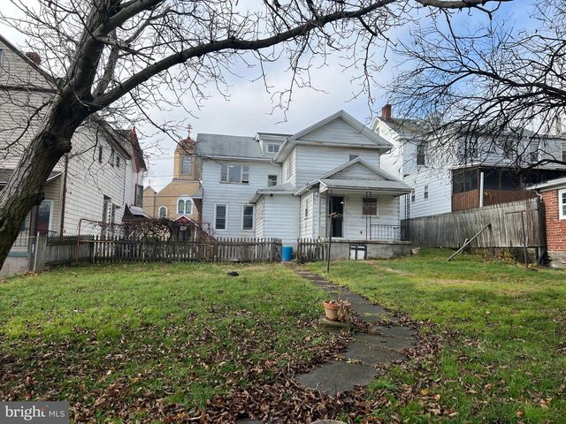 405 N FRONT ST, Minersville, PA 17954