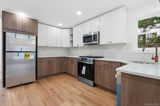 2532 Washington Avenue, Oceanside, NY 11572
