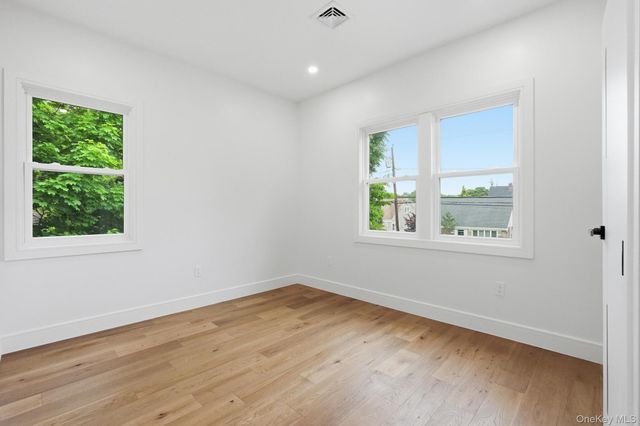 2532 Washington Avenue, Oceanside, NY 11572