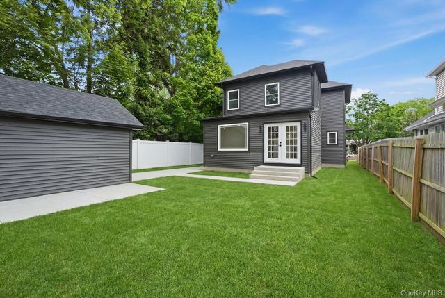 2532 Washington Avenue, Oceanside, NY 11572