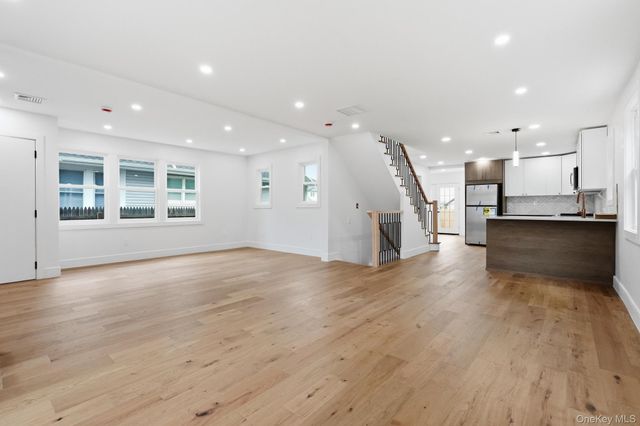 2532 Washington Avenue, Oceanside, NY 11572