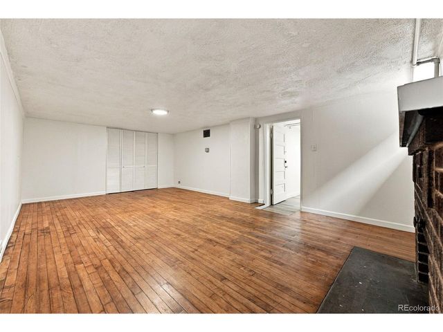 612 Harrison St, Denver, CO 80206