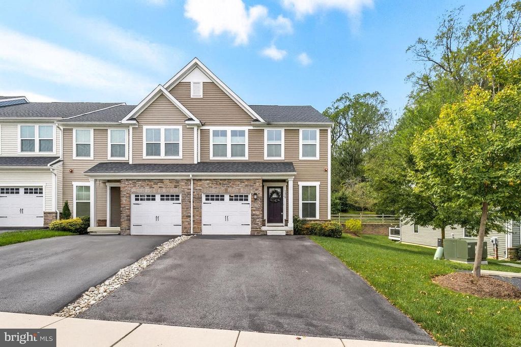 1219 BENJAMIN DR, Kennett Square, PA 19348