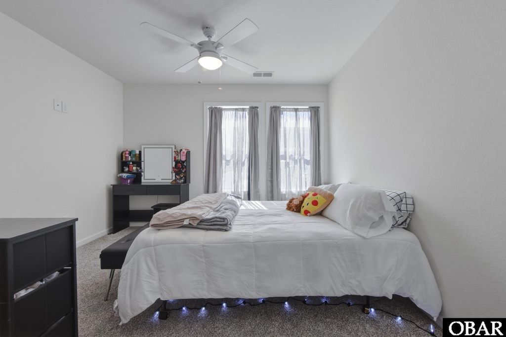 Image 11 of property listing at 816 Caroline Ct # D, Corolla, NC 27927