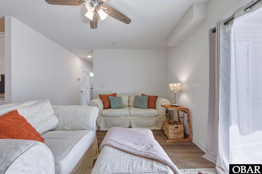 Image 5 of property listing at 816 Caroline Ct # D, Corolla, NC 27927