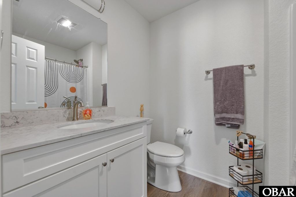 Image 9 of property listing at 816 Caroline Ct # D, Corolla, NC 27927