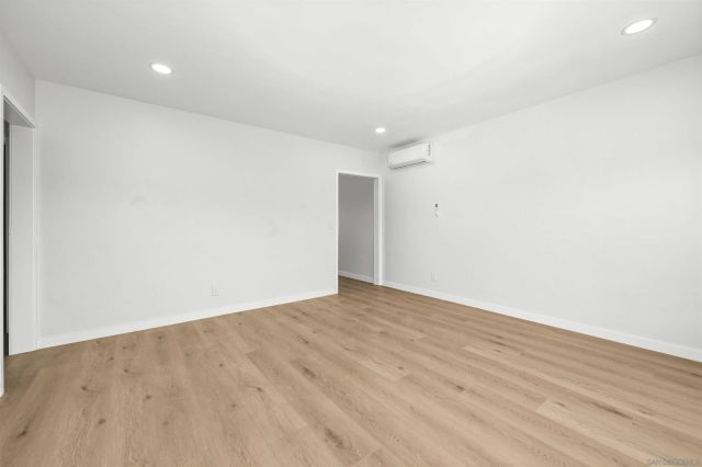 6979-81 Amherst, San Diego, CA 92115