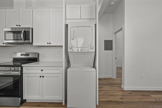 6979-81 Amherst, San Diego, CA 92115