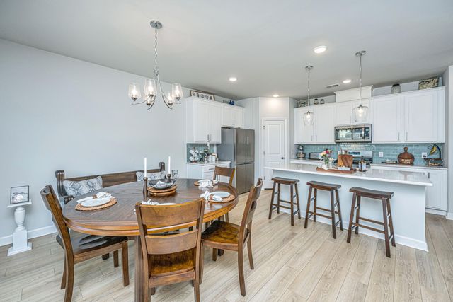 436 Navona Drive, Summerville, SC 29486