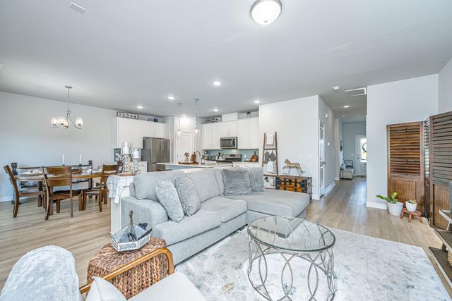 436 Navona Drive, Summerville, SC 29486