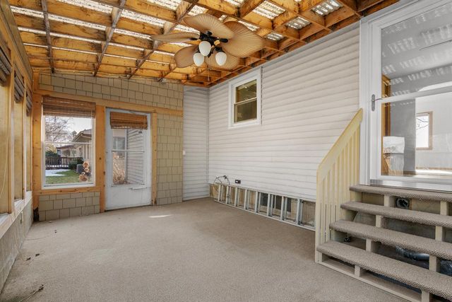 316 E Park View LANE, Manitowoc, WI 54220