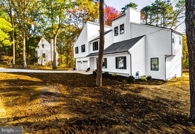 15 BRONWOOD DR, Voorhees, NJ 08043