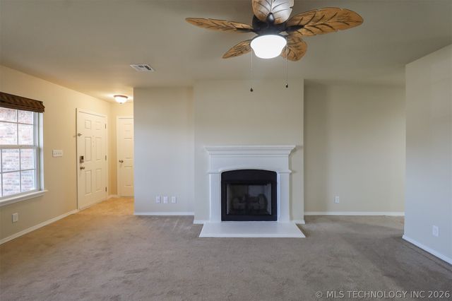 2705 W Decatur Street, Broken Arrow, OK 74011