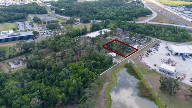 559 LAURA ROAD, Lakeland, FL 33815