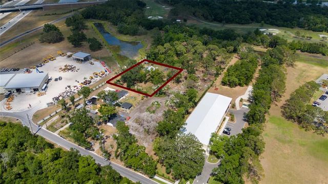 559 LAURA ROAD, Lakeland, FL 33815