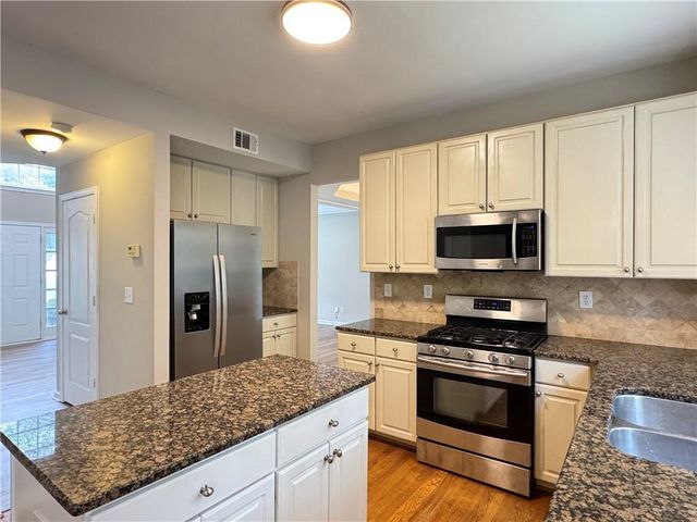 7280 Devonhall Way, Johns Creek, GA 30097