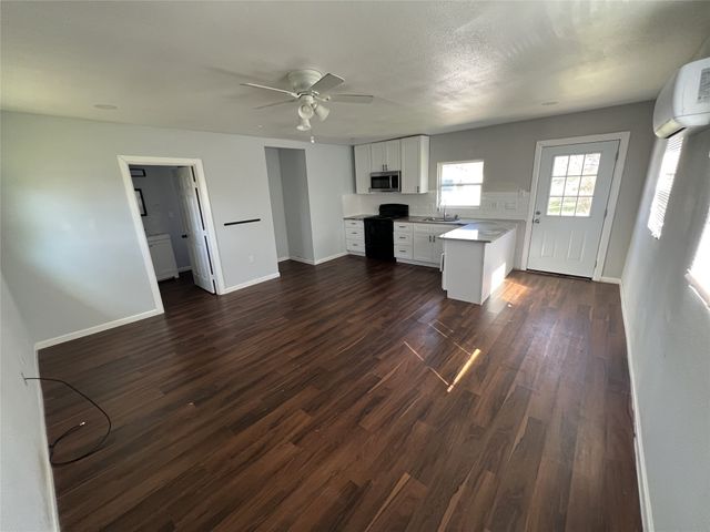 700 Dubois Street, Denison, TX 75020