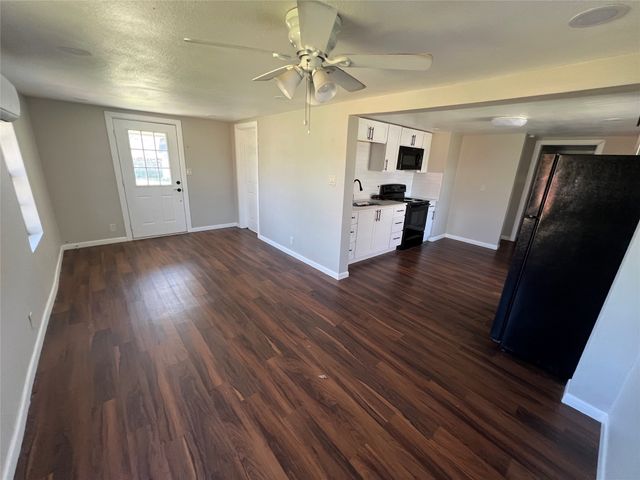 700 Dubois Street, Denison, TX 75020