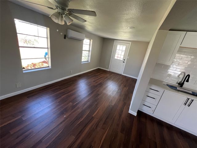 700 Dubois Street, Denison, TX 75020