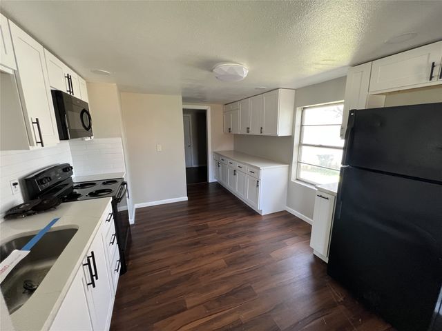 700 Dubois Street, Denison, TX 75020