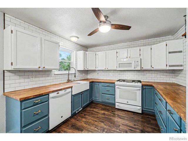 3134 Spinnaker Drive, Longmont, CO 80503