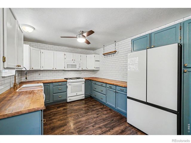 3134 Spinnaker Drive, Longmont, CO 80503