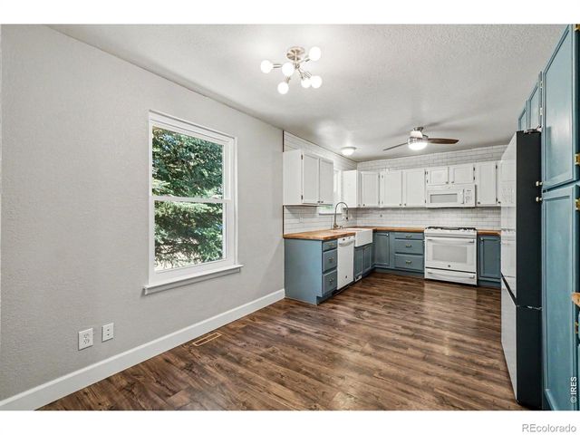 3134 Spinnaker Drive, Longmont, CO 80503