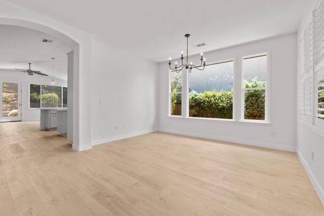2921 Fox Hill Dr, Rocklin, CA 95765