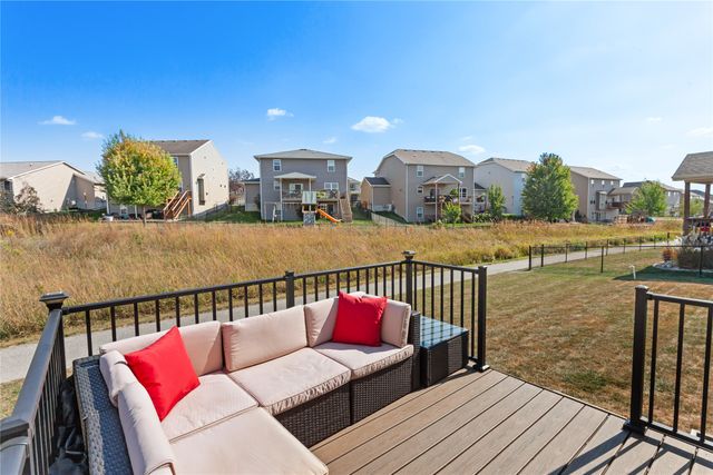 1525 S Warrior Lane, Waukee, IA 50263