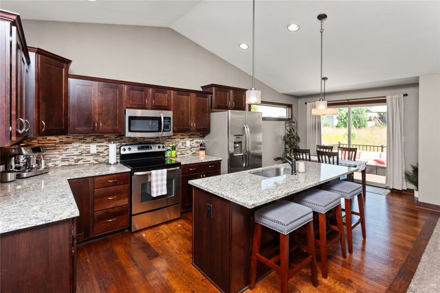 1525 S Warrior Lane, Waukee, IA 50263